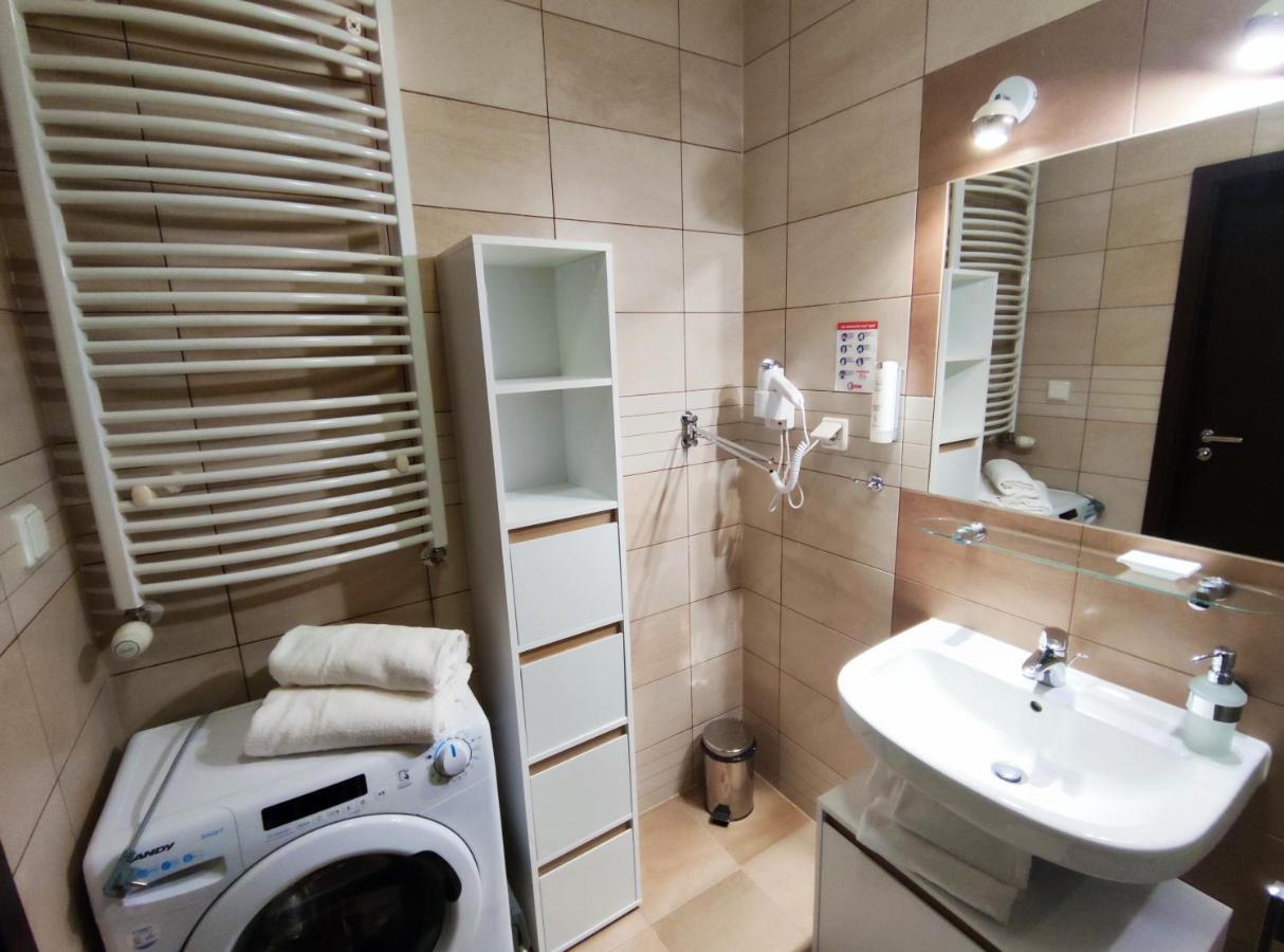 Apartament Przy Hotelu Aquarius Kolobrzeg Luaran gambar