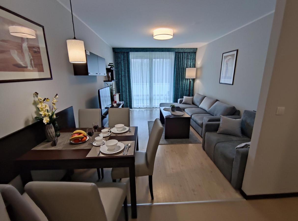 Apartament Przy Hotelu Aquarius Kolobrzeg Luaran gambar